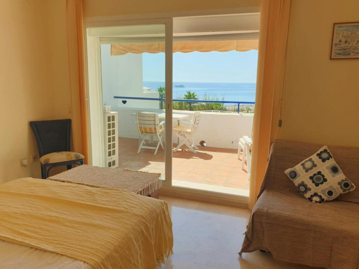 Casitamar Frontline Beach House Rental Casares Costa Near Estepona Bahia de Casares エクステリア 写真